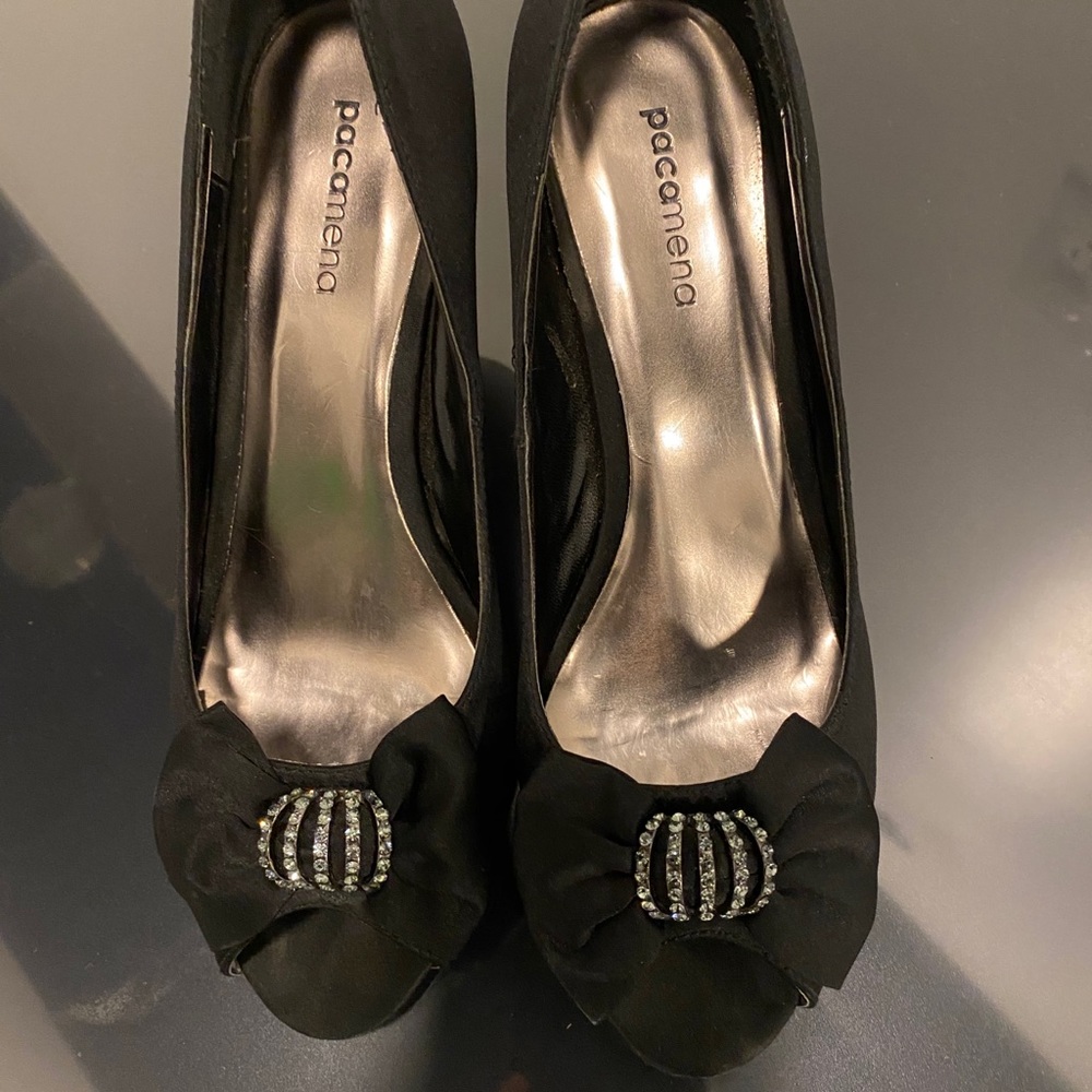 Black Heel Shoes